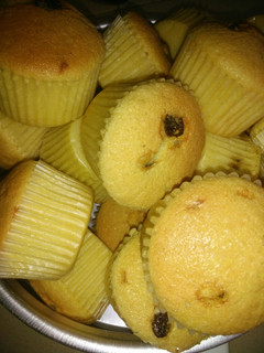 A picture of Super soft coconut cupcakes.