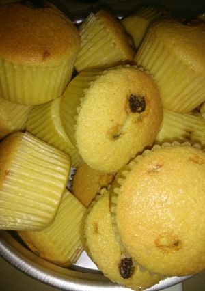 A picture of Super soft coconut cupcakes.