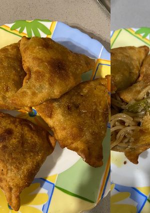 A picture of Chowmein samosa.