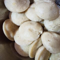 A picture of Sujii idli.
