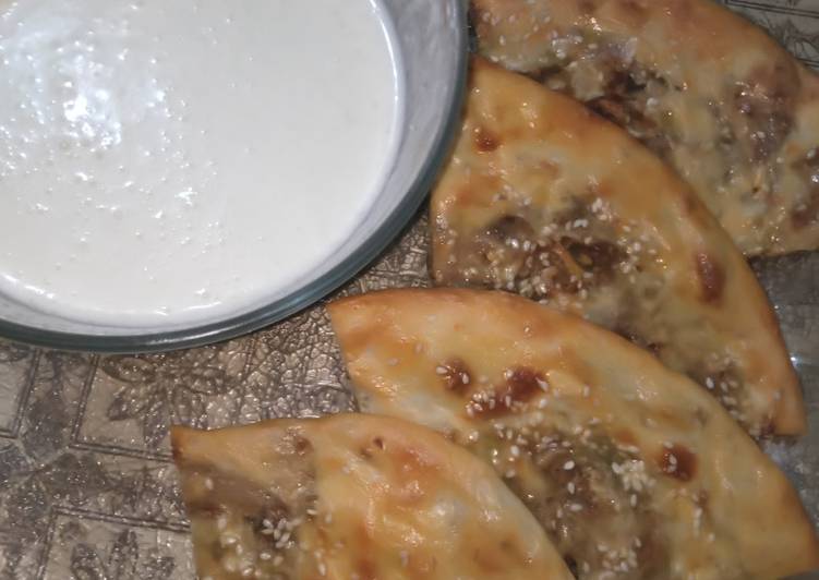 Recipe of Homemade Qeemy ke naan