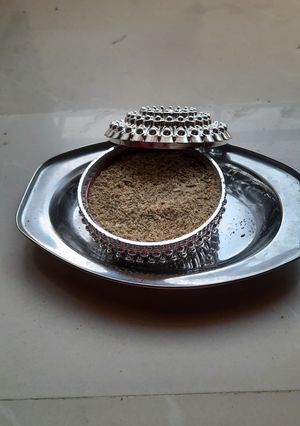 મુખવાસ(Mukhvas Recipe in Gujarati) રેસીપી મુખ્ય ફોટો