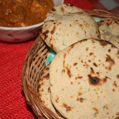 A picture of Pudine (mint) ki Roti.