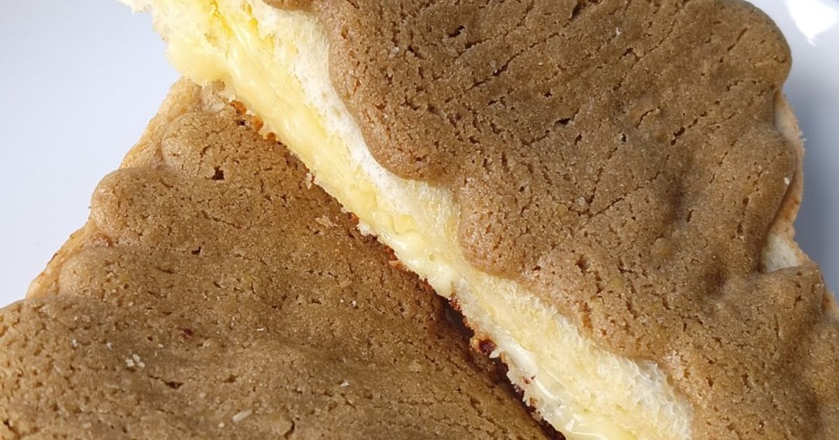 Cheesy Roti Resep Cheesy Roti B*Y Toast oleh Dhisa Tri Nursia - Cookpad