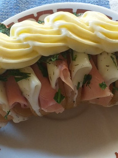 Una foto de Papas hasselback con mayonesa casera