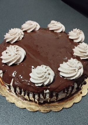 Foto di Torta di compleanno al cioccolato