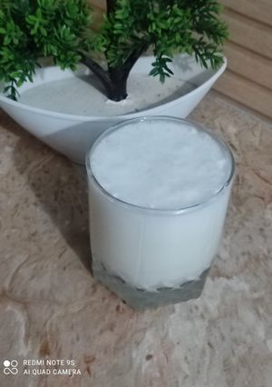 A picture of Meethi lassi.