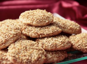 Una foto de Barazek. Galletas de sésamo sirias
