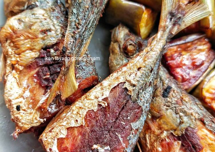 Resep Ikan Layang Goreng Asam Anti Gagal