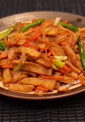 A picture of Korean Side Dish: Stir-Fried Fish Cake with Onion.