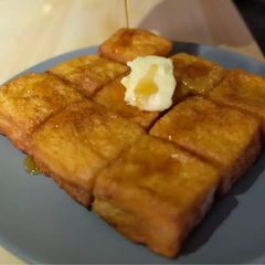 Hong Kong style French toast A picture of Hong Kong style French toast.