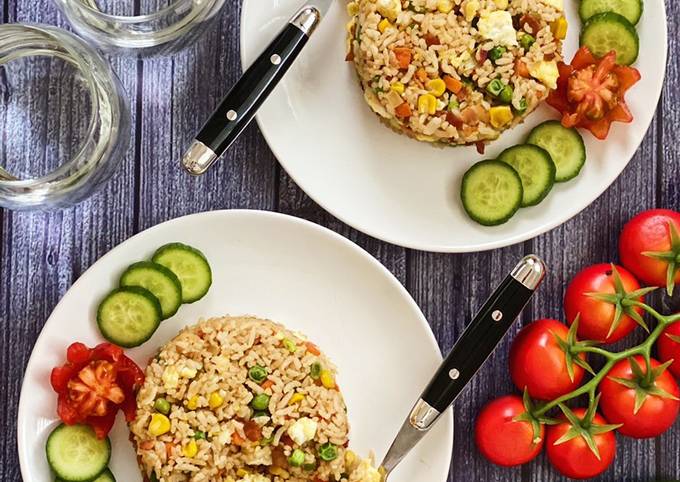 Steps to Make Jamie Oliver Bacon Fried Rice