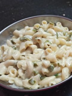 व्हाइट पास्ता (white pasta recipe in Hindi) रेसिपी मुख्य फोटो