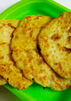 A picture of Mini Besan pancakes.