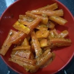 A picture of Carrot pickle.