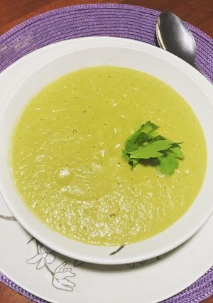 Una foto de Crema de brócoli y zanahoria