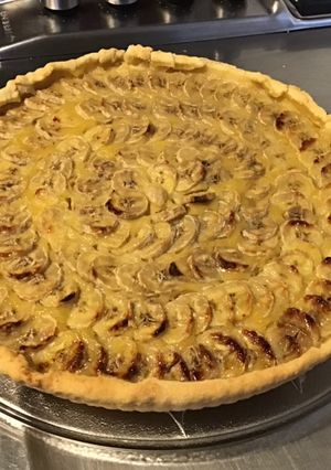 Une photo de Maxi tarte bananes,ananas et citron vert (pâte sablée gingembre et citron vert)