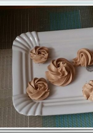 صورة لوصفة كريمة الزبدة بطريقة جد مبسطة