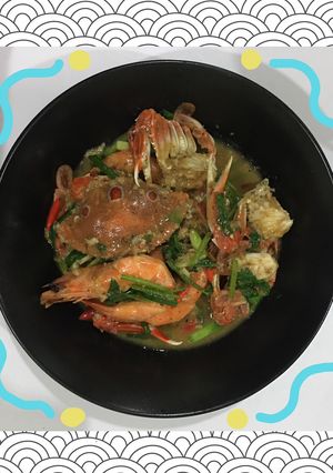 รูปของ ปูม้ากุ้งผัดตั้งโอ๋🦀🦐