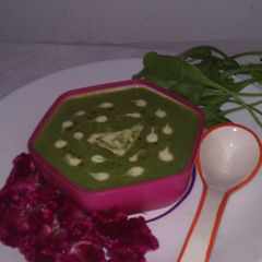 A picture of PalakSoup/Spinach Soup.