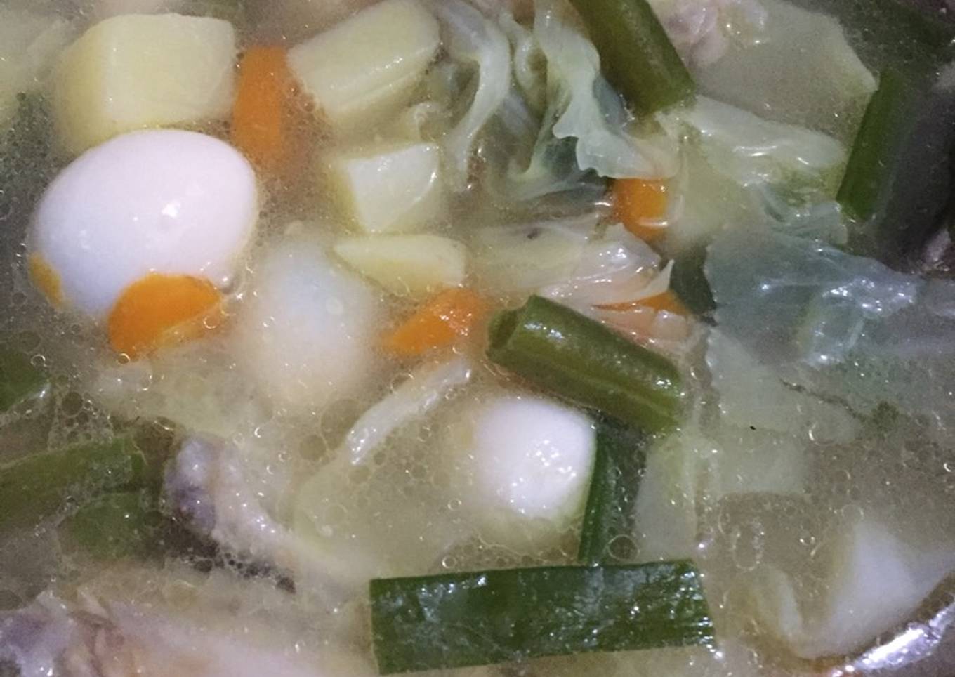 Sop ayam telur puyuh