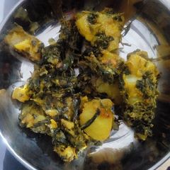 Aloo methi ki sabji A picture of Aloo methi ki sabji.