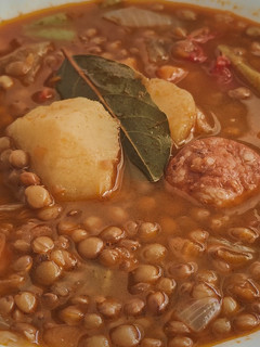 Una foto de Lentejas con chorizo (Mambo)