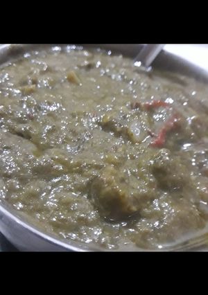 A picture of Sarson ka saag.