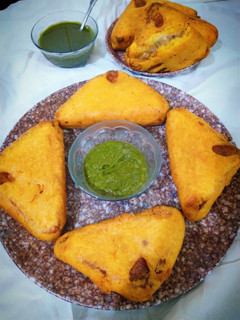 ब्रेड पकौड़े (स्ट्रीट स्टाइल) (Bread pakode /street style recipe in hindi) रेसिपी मुख्य फोटो