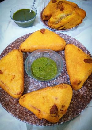 ब्रेड पकौड़े (स्ट्रीट स्टाइल) (Bread pakode /street style recipe in hindi) रेसिपी मुख्य फोटो