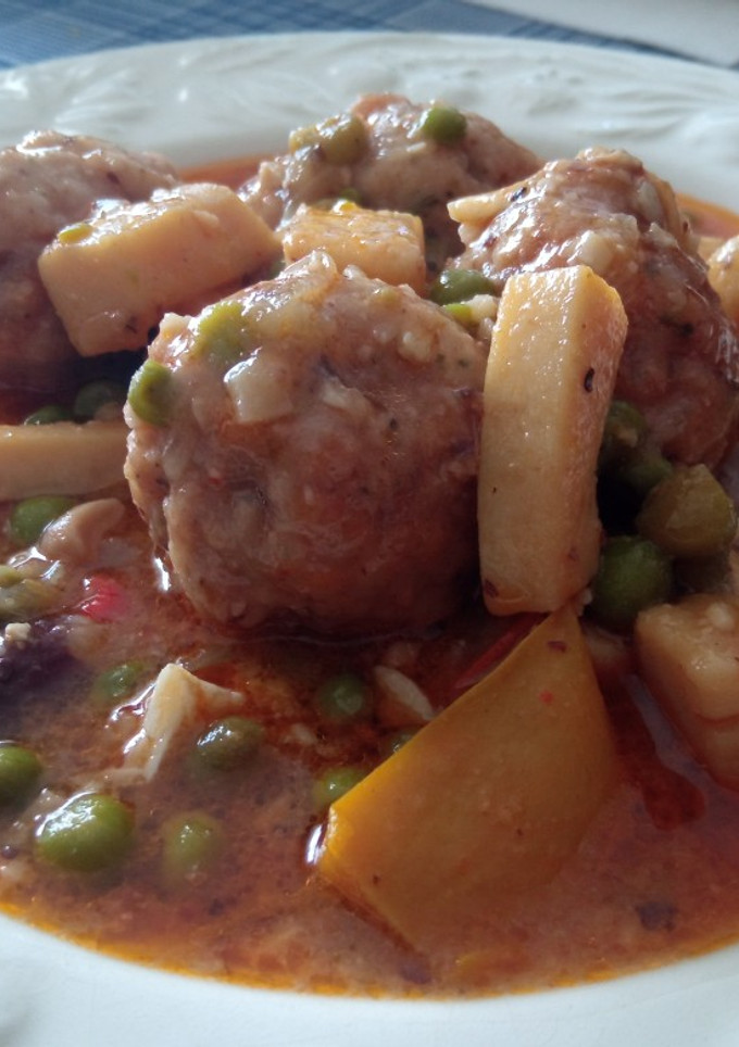Una foto de Albóndigas con sepia