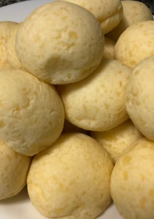 Una foto de Bolinhos de queijo