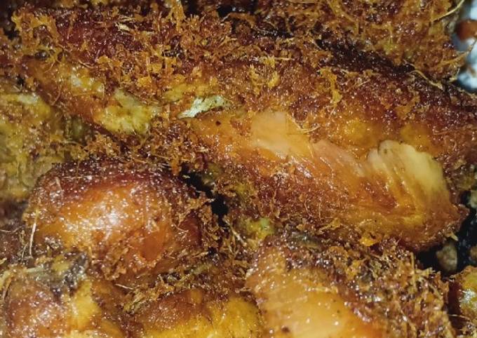 Resep Ayam Goreng Bumbu Lengkuas oleh Anggia Putri - Cookpad