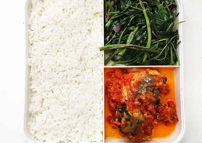 Bagaimana Menyiapkan Ikan Makarel Bumbu Bali yang Lezat