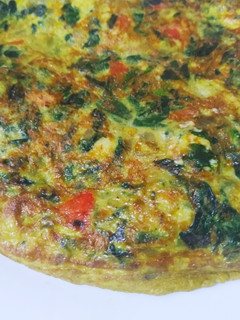 Una foto de Tortilla de vegetales 🥕🥬🥦🧅🌶️