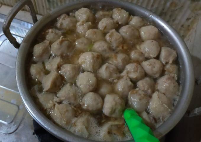 Resep Bakso Ayam Homemade Kenyal Oleh Titiek Cookpad