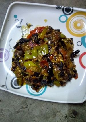 A picture of Brinjal capsicum fry.