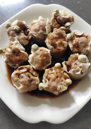 A picture of Pork Siomai.