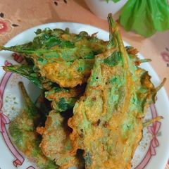 A picture of Palak fry Pakora.