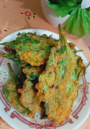 A picture of Palak fry Pakora.