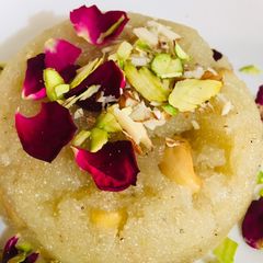 A picture of Suji Halwa.