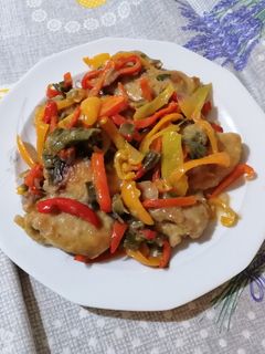 Foto di Pollo coi peperoni multicolor