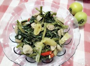 Foto resep Tumis kangkung baso sapi dan tomat hijau