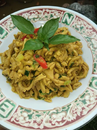 Cara Mudah Membuat Resep Usus ayam bumbu kuning yang Sempurna Anti Ribet, Uenak Banget