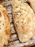 Empanadas de carne cortada a cuchillo