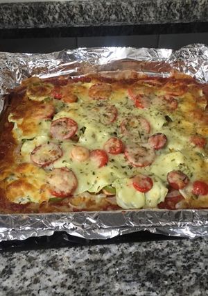 Una foto de Pizza vegetal sin gluten, sin levadura, sin lactosa