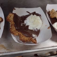 A picture of Chocolate Pie.