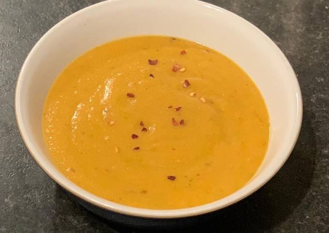 Simple Way to Prepare Any-night-of-the-week Parsnip &amp; Carrot creamy soup