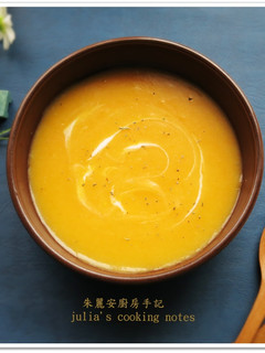 A picture of [胡蘿蔔馬鈴薯濃湯]媲美南瓜濃湯.
