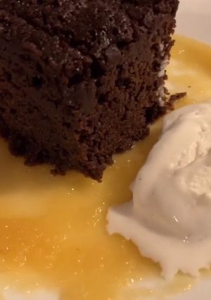 A picture of Vegan Chocolate Cake in a Mini Crockpot.